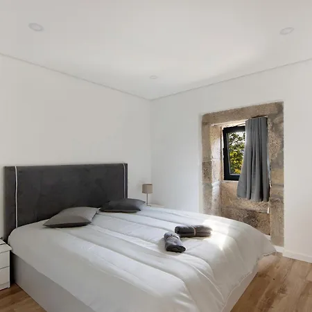 Villa Stone And Vila Boa do Bispo