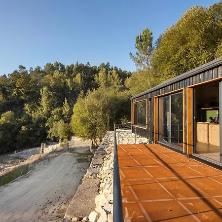 Stone And Villa Vila Boa do Bispo