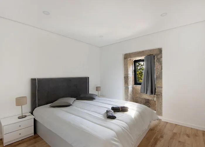 Villa Stone And Vila Boa do Bispo