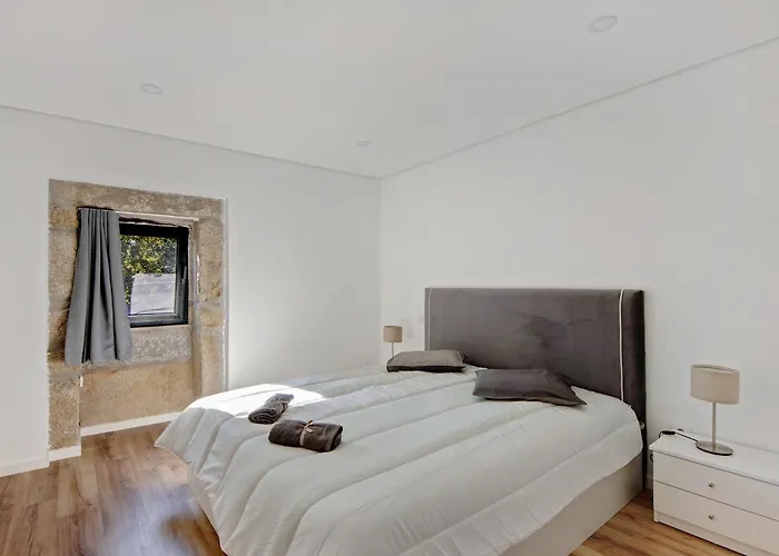 Villa Stone And Vila Boa do Bispo